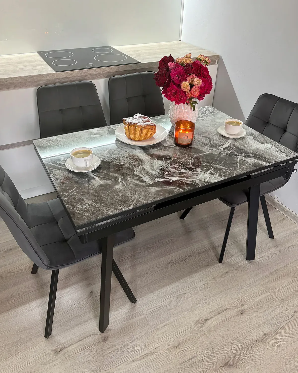 copy_rozkladnyi-stil-slim-chornyi-black-055032-15887758963039