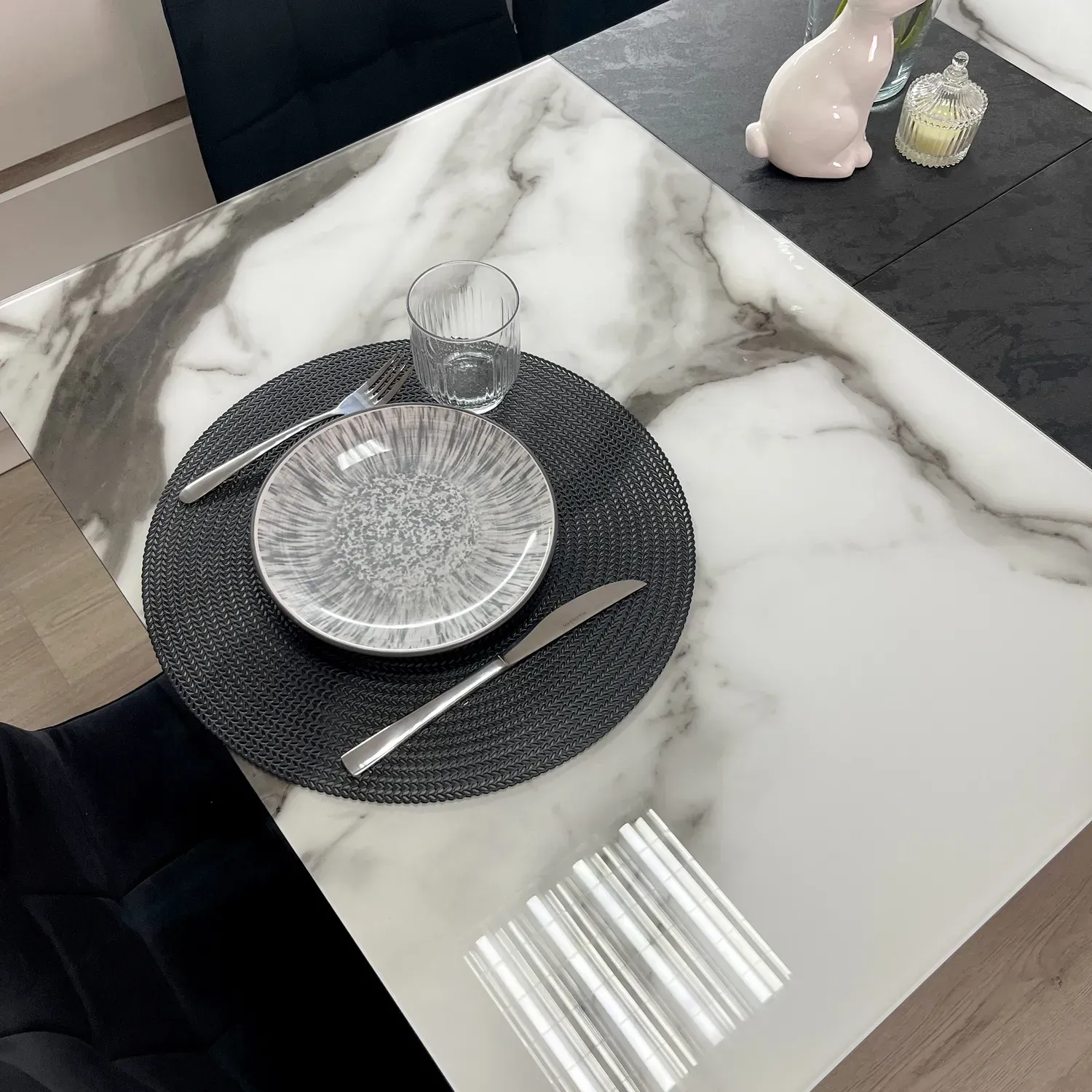 obidnii-rozkladnyi-stil-boston-t-beton-chornyi-black-34-50957611896832