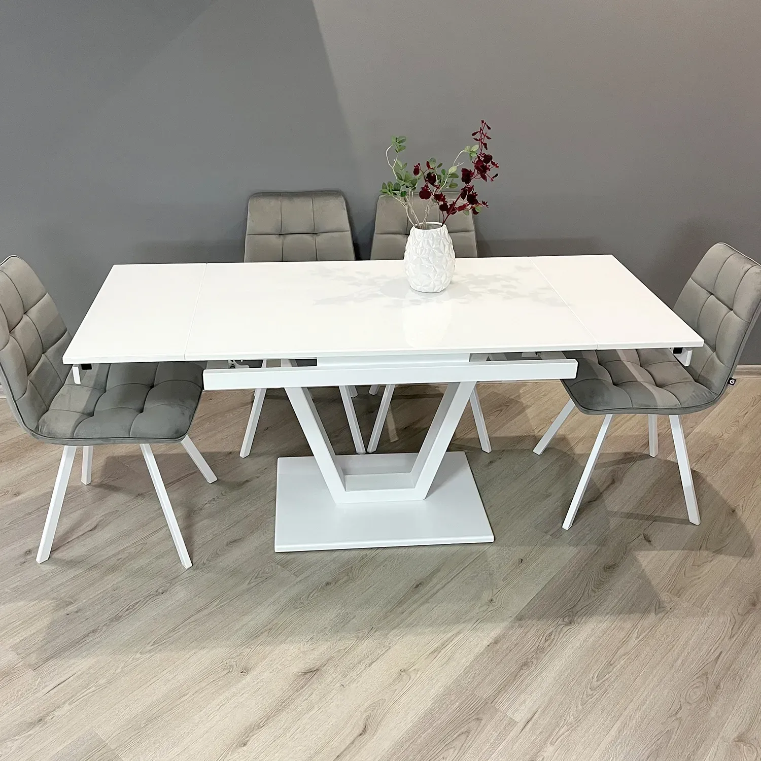 rozkladniy-stil-maxi-v-base-biliy-white-01-95229479440179